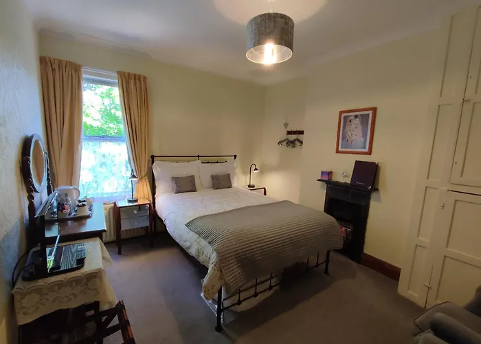 Anton Guest House Bed And Breakfast