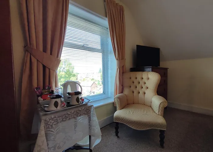 Anton Guest House Bed And Breakfast